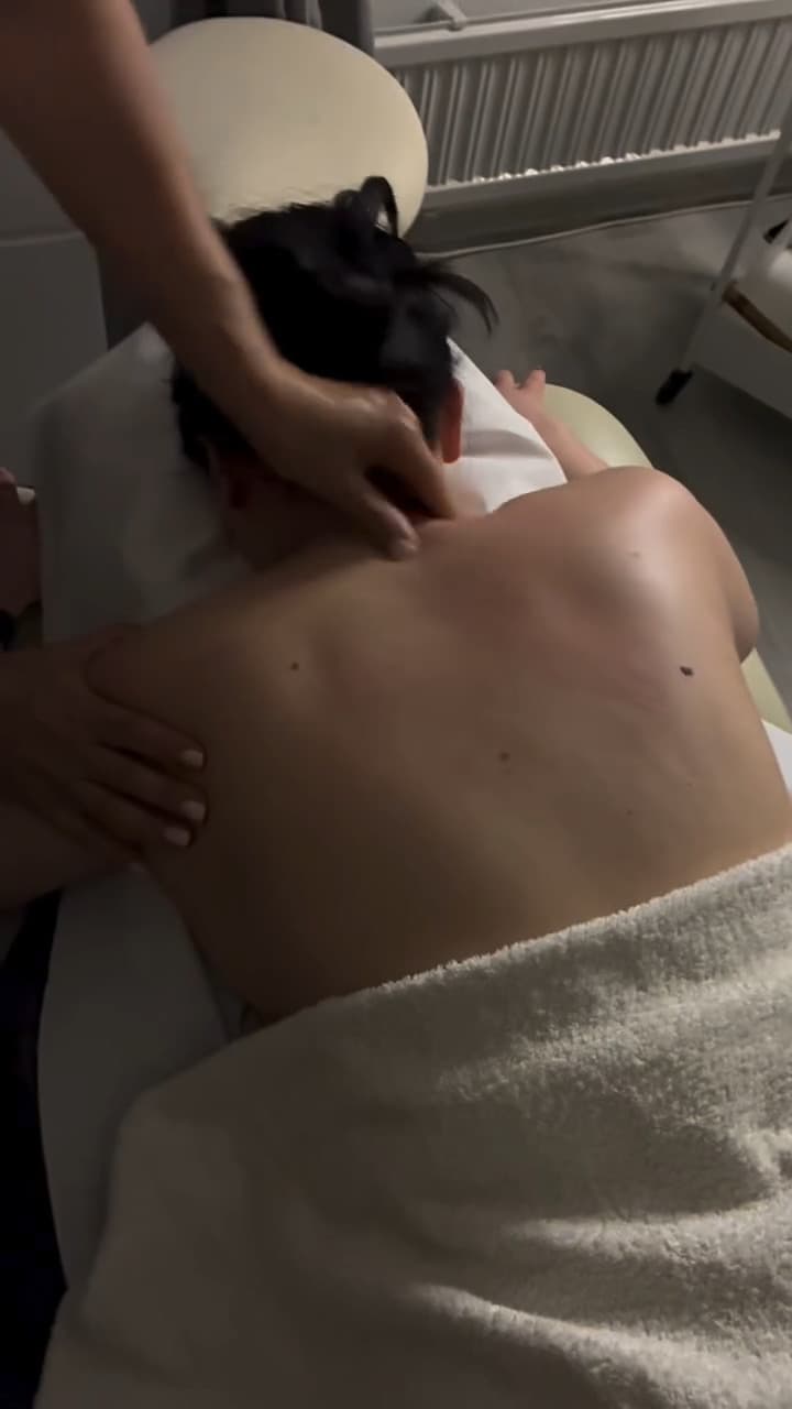 Seljamassaaž salongis GLAM